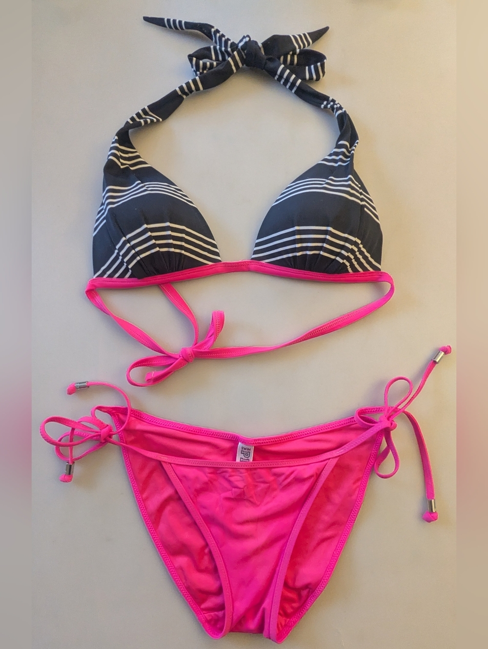 PINK Victoria's Secret Swimsuit: Wire Free Top, Ruched Adj. Tie Sides Bottom